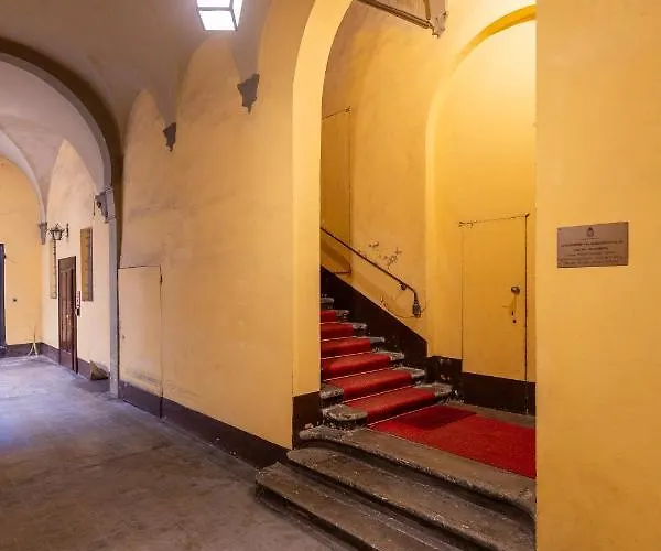 Con Terrazza Tra I Tetti Del Centro * 볼로냐