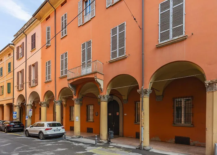 Con Terrazza Tra I Tetti Del Centro 아파트