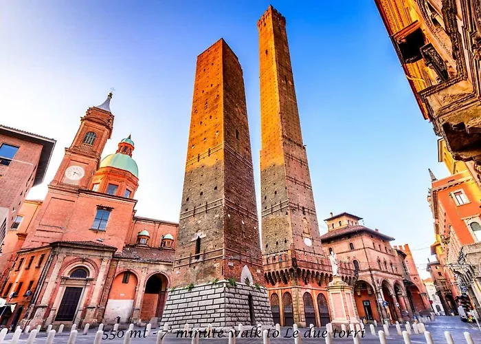 Apartament Con Terrazza Tra I Tetti Del Centro Bolonia