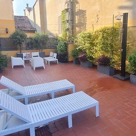 Lägenhet Con Terrazza Tra I Tetti Del Centro *